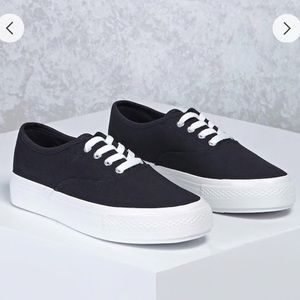 Forever 21 Low-Top Canvas Sneakers 👟